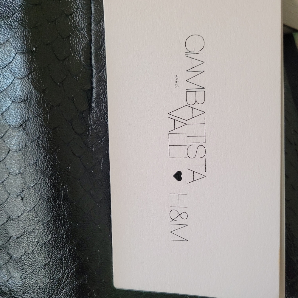 Giambattista Valli & H&M Leather Mini Skirt - Picture 2 of 4